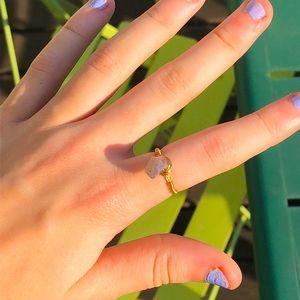 Clear purple gold ring